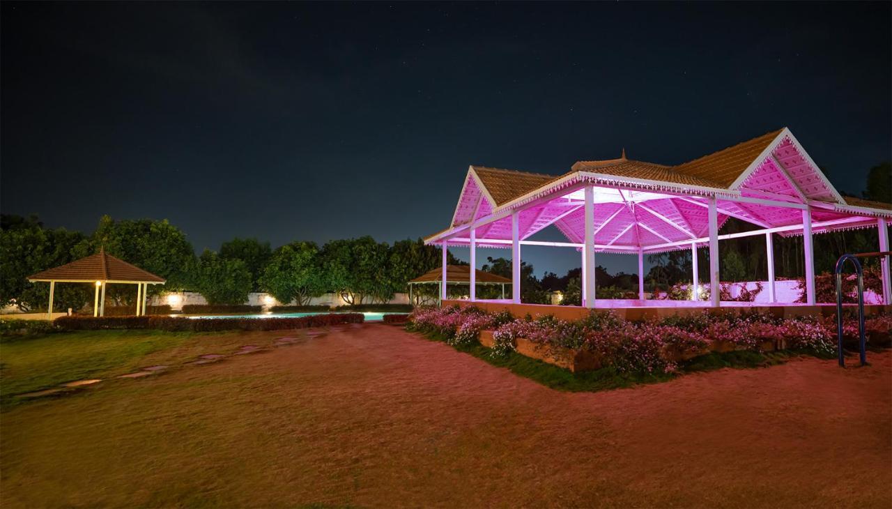 Fiestaa Resort N Events Venue Devanahalli Eksteriør billede