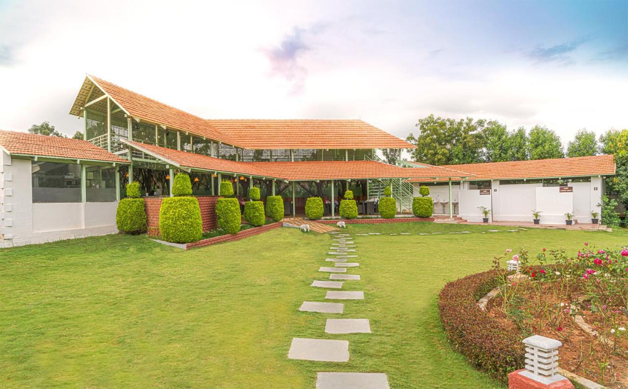 Fiestaa Resort N Events Venue Devanahalli Eksteriør billede